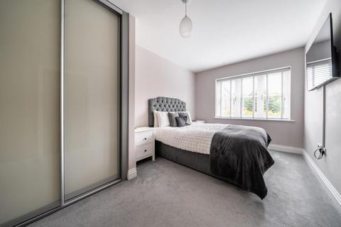 2 bedroom flat for sale, Bracknell,  Berkshire,  RG42