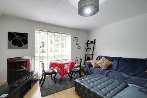 2 bedroom flat for sale, Copers Cope Road, Beckenham BR3