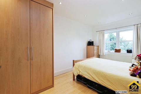 2 bedroom flat for sale, Compton Street, Sheffield, S6