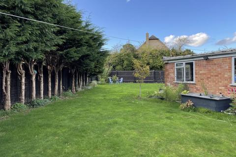 3 bedroom semi-detached house for sale, Deethe Close, Milton Keynes MK17