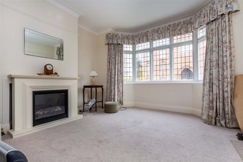 3 bedroom semi-detached house for sale, Bath Street North, Southport PR9