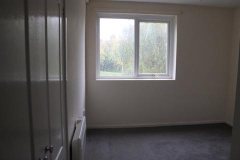 1 bedroom flat to rent, Woodlands Court, Newcastle upon Tyne, NE15