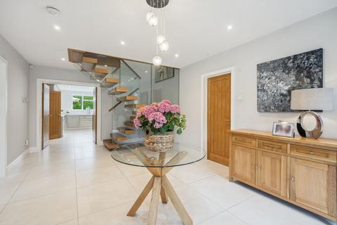 4 bedroom detached house for sale, Butlers Court Road, Beaconsfield, HP9