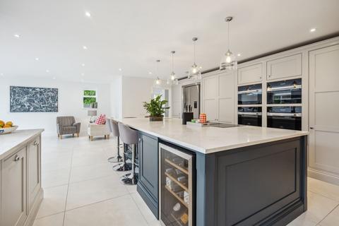 4 bedroom detached house for sale, Butlers Court Road, Beaconsfield, HP9