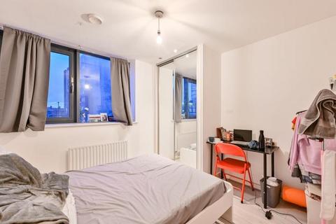 3 bedroom flat for sale, Flat 11, 187 East India Dock Road, London, E14 0EF