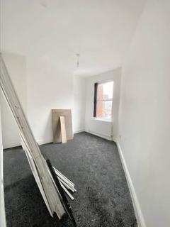 6 bedroom terraced house for sale, Luxor Road, Leeds LS8