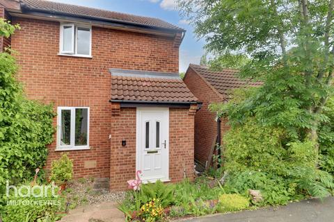 2 bedroom end of terrace house for sale, Gisburn Close, Milton Keynes