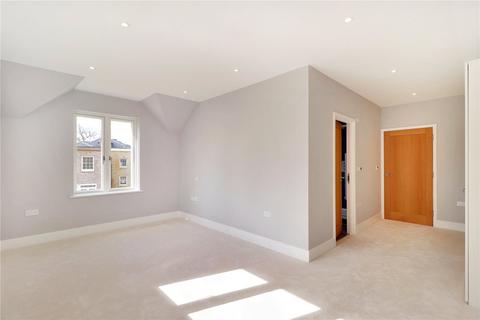 1 Cedar Place, Buxshalls Ardingly Road, Lindfield, Haywards Heath, RH16 2QY