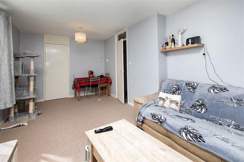 2 bedroom flat for sale, North Cape Walk, Corby NN18