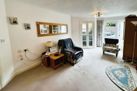 1 bedroom flat for sale, Cricklade Street, Swindon, SN1 3LW