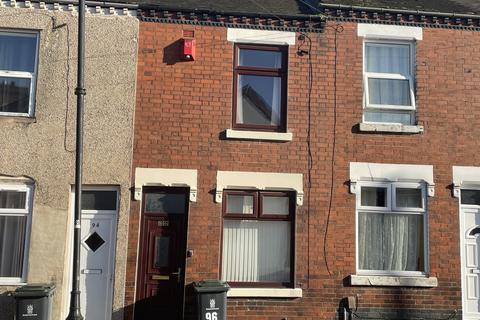 3 bedroom terraced house to rent, Bond Street, Stoke-on-Trent ST6
