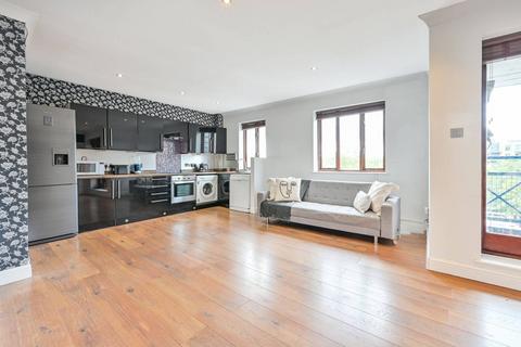 1 bedroom flat for sale, Lady Booth Road, Kingston, Kingston upon Thames, KT1