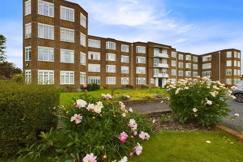 2 bedroom flat for sale, Downview Court, Boundary Road, Worthing, BN11