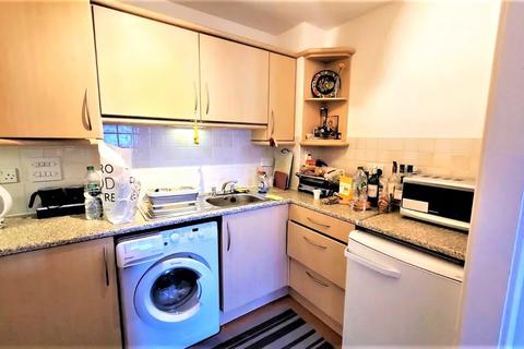 1 bedroom flat to rent, Commercial Road, London E1