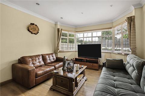 5 Egley Road, Woking, GU22 0AU