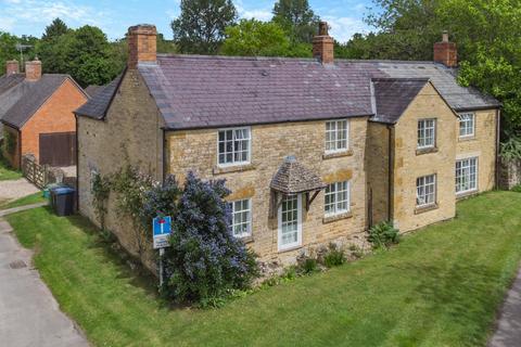 undefined, Little Compton, Moreton-in-Marsh, Gloucestershire