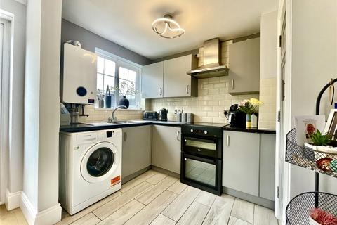 3 bedroom end of terrace house for sale, Halifax Way, Christchurch BH23