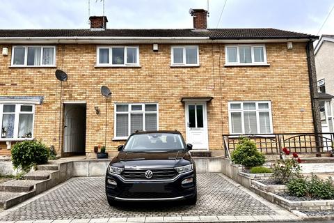 3 bedroom semi-detached house for sale, Stornaway Road, Thurnby Lodge, Leicester, LE5