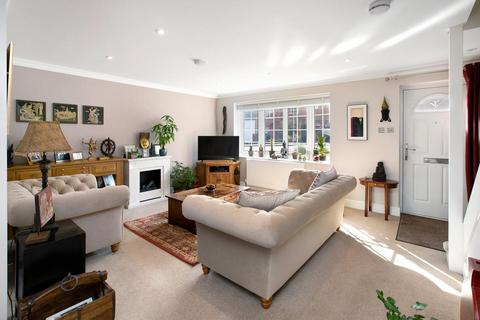16 Cherfield, Minehead, TA24 5TD