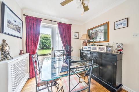 3 bedroom detached house for sale, Elliott Avenue, Ruislip, Middlesex