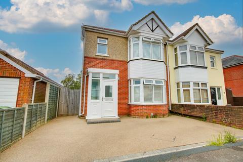 3 bedroom semi-detached house for sale, WOOLSTON! NO CHAIN! TWO RECEPTION ROOMS! BEAUTIFUL BAY!