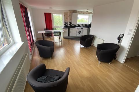 3 bedroom apartment to rent, Marsden Gardens, Dartford DA1