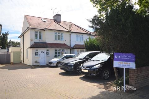 3 bedroom semi-detached house for sale, New Malden KT3