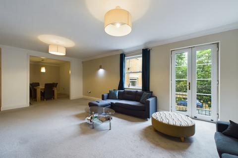 2 bedroom flat to rent, Jubilee Mansions, 119 Thorpe Road, Peterborough PE3