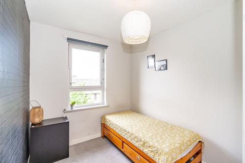 5/5 Loganlea Terrace, Edinburgh, EH7 6NU