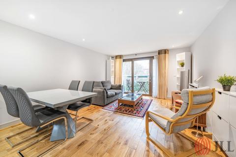 2 bedroom ground floor flat for sale, Granville Road London NW2