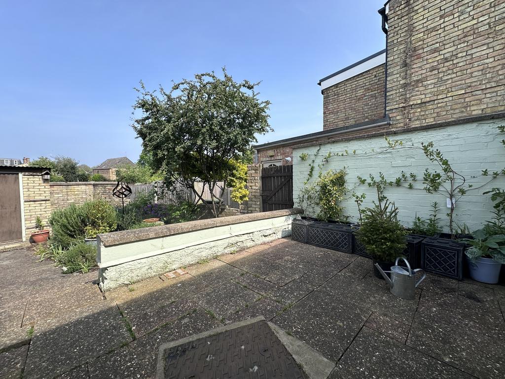 Garden 3
