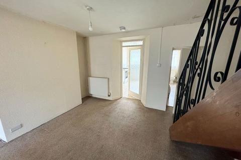 32 Roundham Road, Paignton, TQ4 6DW