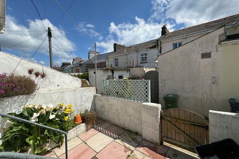 32 Roundham Road, Paignton, TQ4 6DW