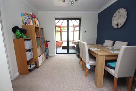 8 Chiswell Road, Poole, BH17 9FB