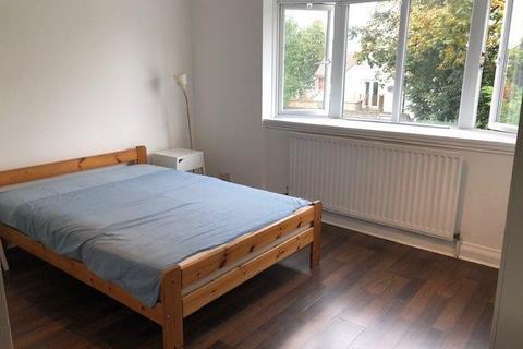 1 bedroom flat to rent, The Park, Golders Green NW11
