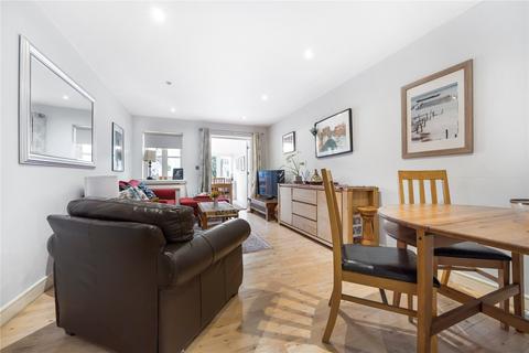 14 Union Road, London, N11 2SE