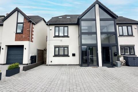 14 Hollywood Drive, Hollywood, Birmingham, B47 5PS