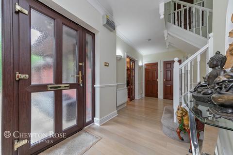 10 Boyce Crescent, Old Farm Park, Milton Keynes, MK7 8PF