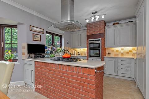 10 Boyce Crescent, Old Farm Park, Milton Keynes, MK7 8PF