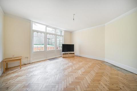 2 bedroom flat for sale, Colney Hatch Lane, Muswell Hill