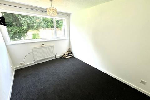 1 bedroom flat to rent, Grenville Close, Walsall