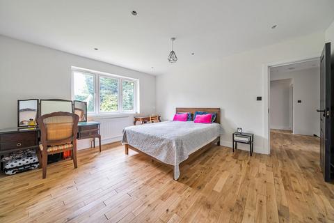 4 bedroom detached house to rent, Greenways Drive, Sunningdale, SL5