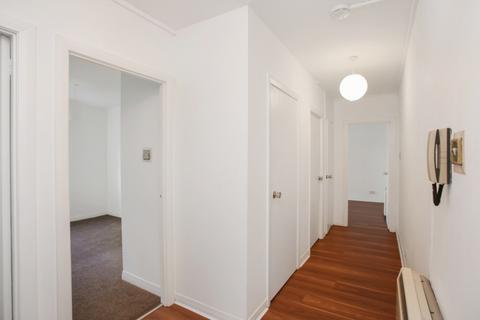 2 bedroom flat to rent, Elliot Street, Leith, Edinburgh, EH7