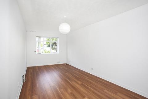 2 bedroom flat to rent, Elliot Street, Leith, Edinburgh, EH7