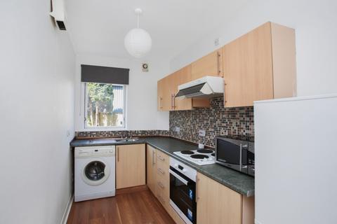 2 bedroom flat to rent, Elliot Street, Leith, Edinburgh, EH7