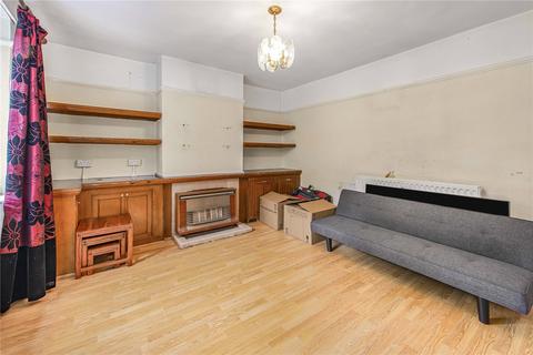 2 bedroom flat for sale, Salcott Road, London, SW11