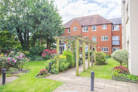 2 bedroom flat for sale, Roper Road, Canterbury, CT2