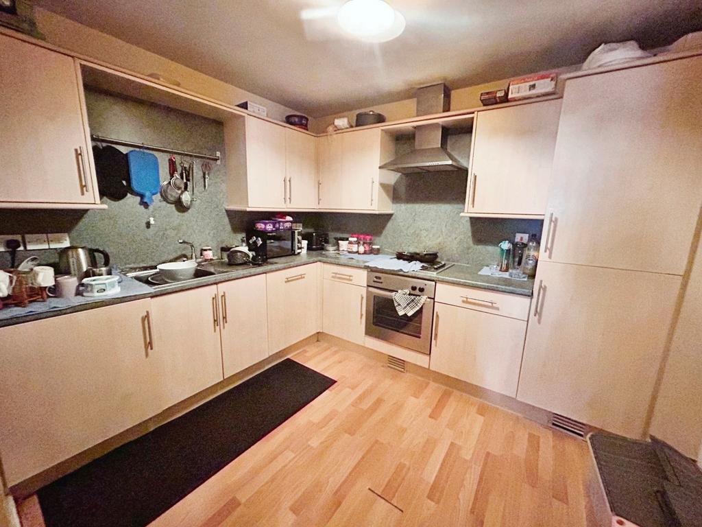 Apartment in Victoria Park, Greater Manchester - View 3