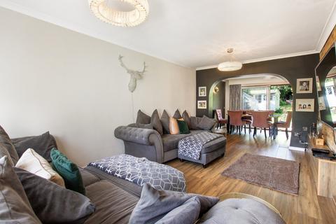 28 Downs Road, Istead Rise, Gravesend, DA13 9HE