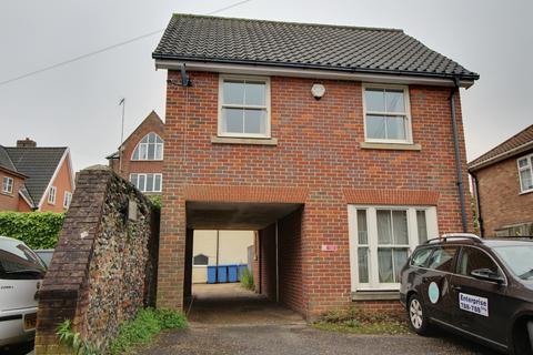 2 bedroom detached house to rent, 17 ROSEMARY LANE